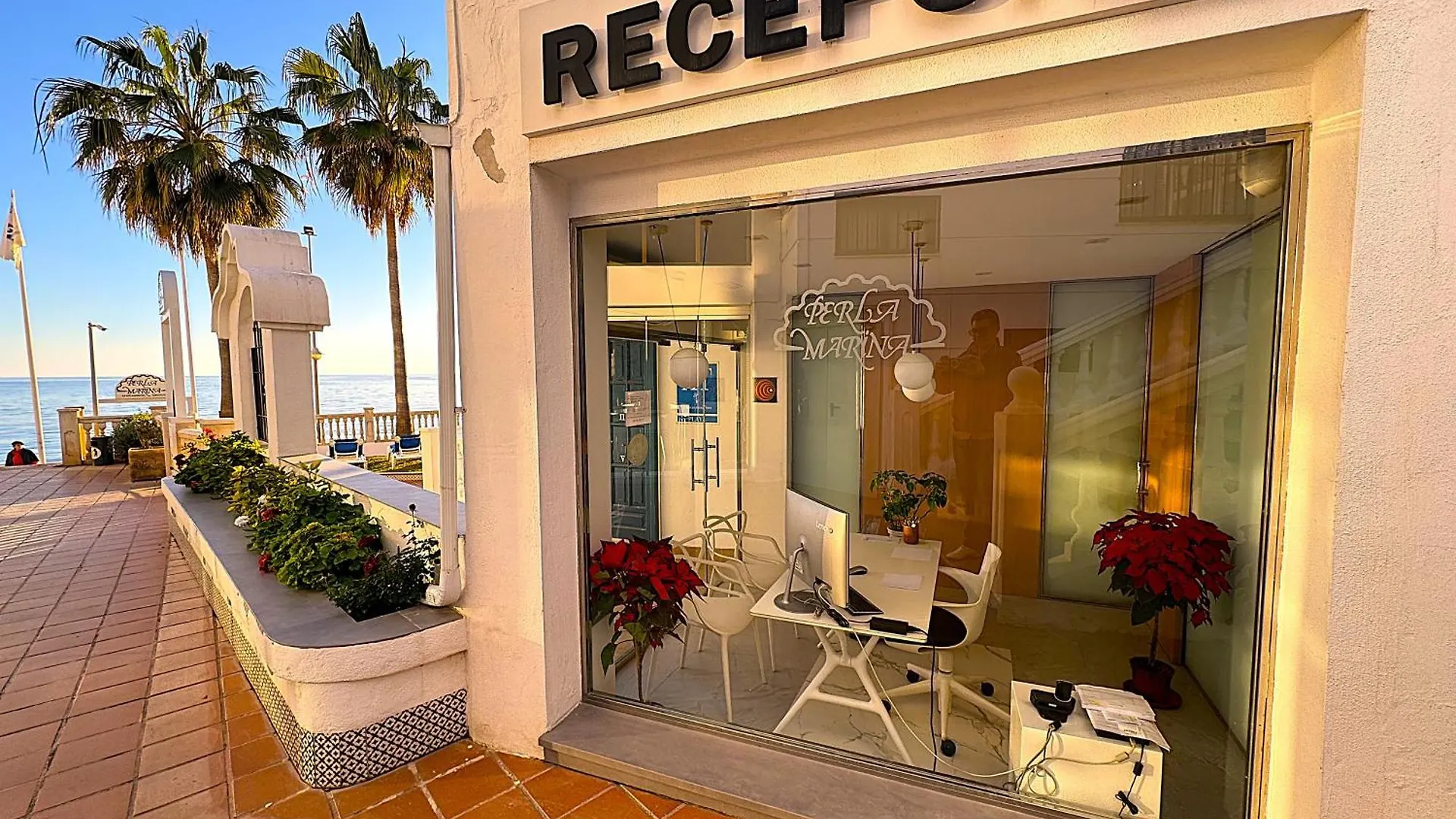 Apartamentos Perla Marina Nerja Espagne